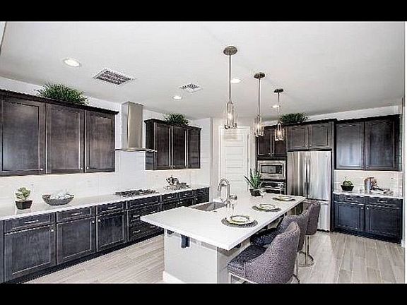 3rd image of 4509 E Jojoba Rd