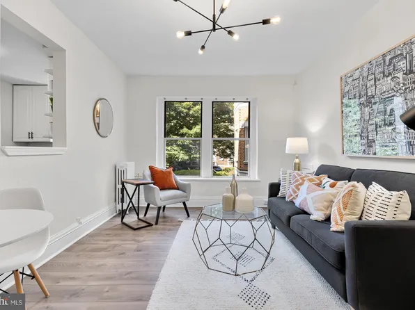 1820 Clydesdale Pl NW APT 102, Washington, DC 20009