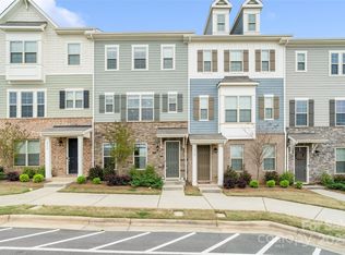 9914 Ainslie Downs St, Charlotte, NC 28273
