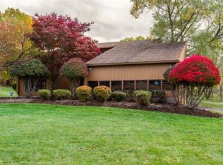 24 Sheldon Rd, Honeoye Falls, NY 14472