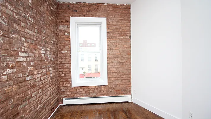 Rented by Nooklyn NYC LLC | media 26