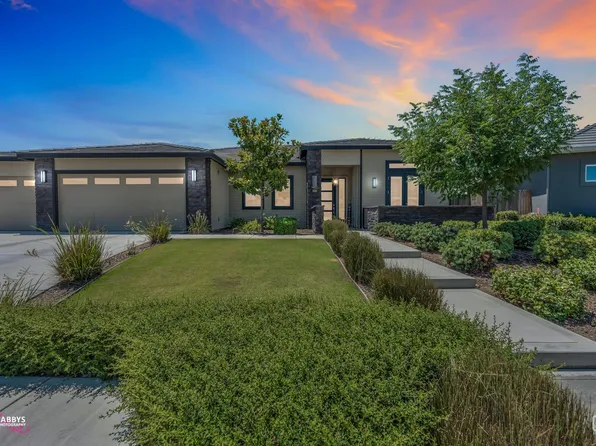 802 Barre Ct, Bakersfield, CA 93314