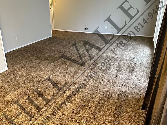 4th image of 48 Heritage Dr