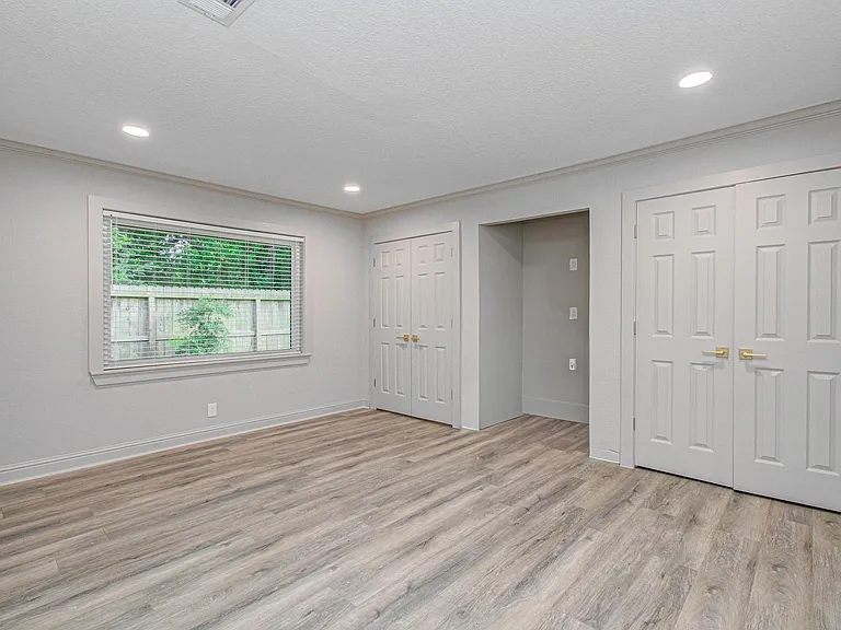 1801 Benbow Way — Photo 25