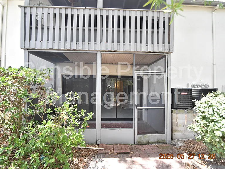 877 114th Ave N #407 — Photo 4