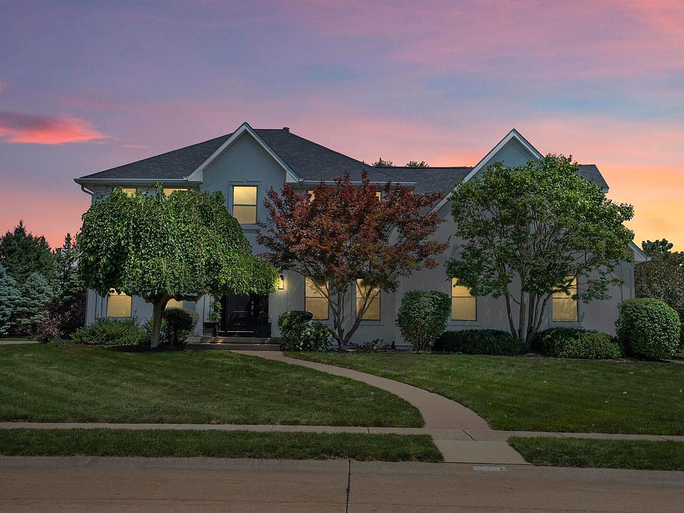 1st image of 6201 Lakehurst Dr