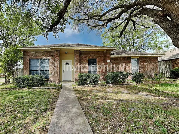 7001 Seascape Dr, Rowlett, TX 75088