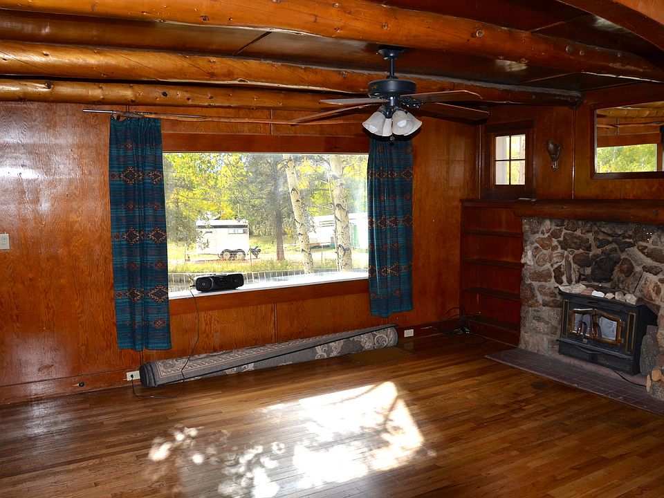 Hardwood floors thru-out