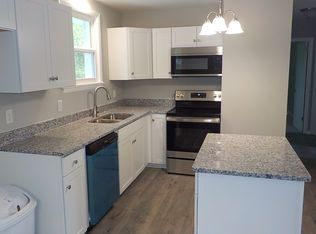 308 Valley View Dr, White House, TN 37188