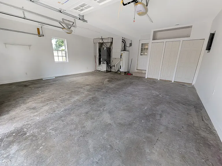 401 Knox St — Photo 19