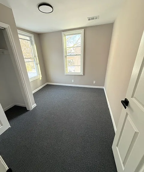 218 Cooper St — Photo 9