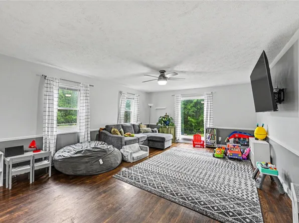 7400 Peters Pike, Dayton, OH 45414