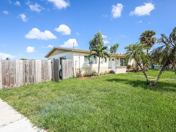 3rd image of 20431 NW 26th Ct