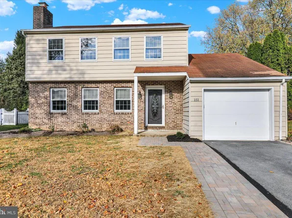 151 W Wilson Ave, Wernersville, PA 19565