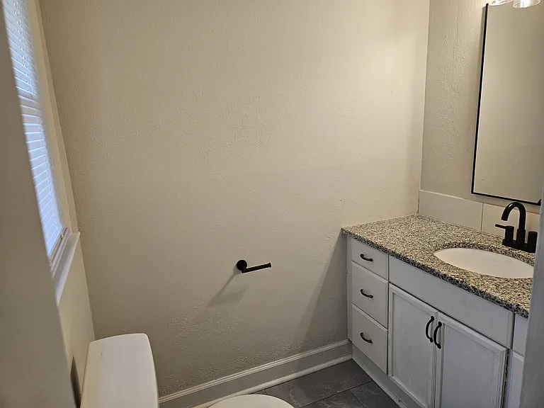 853 Shannon Dr — Photo 19