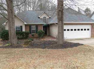 125 Riverrun Dr, Spartanburg, SC 29303