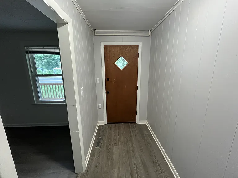 Front door foyer
