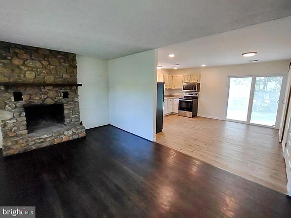 3rd image of 12009 Briar Patch Rd