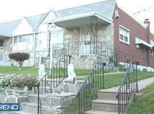 8942 Leonard St, Philadelphia, PA 19152