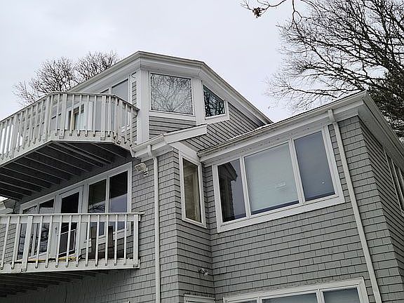 3rd image of 90 Lakewood Dr