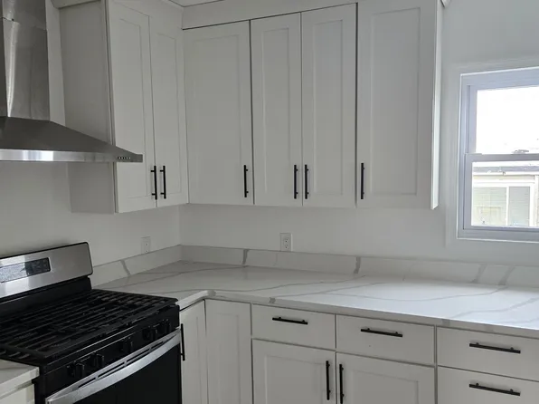 39 Union St, Carteret, NJ 07008