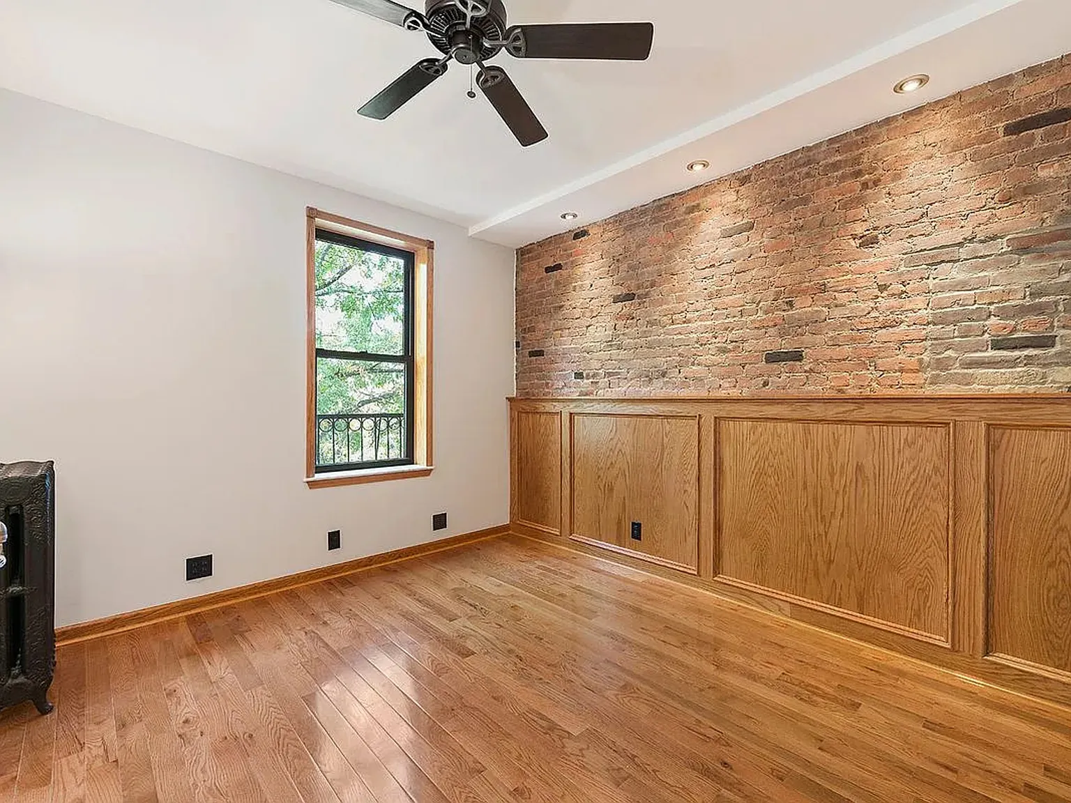 805 Eighth Avenue — Photo 2