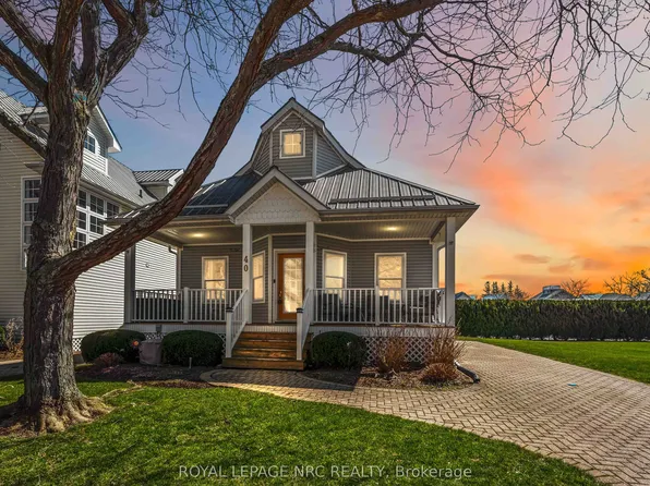 40 Newport Beach Blvd, Fort Erie, ON L0S 1B0