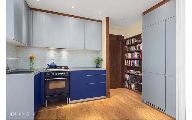 Sold by Douglas Elliman | media 33