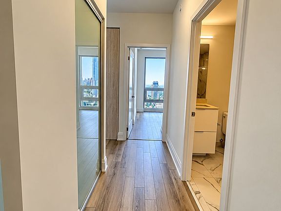 3rd image of 89 Church St #3507