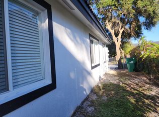 20706 SW 120th Ct, Miami, FL 33177