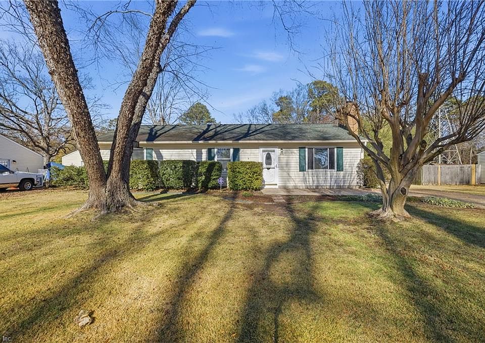 1st image of 1616 Woodbriar Ln