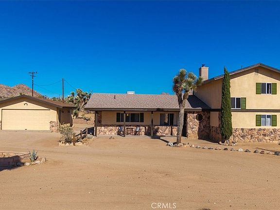 5th image of 8715 Desert Shadows Rd