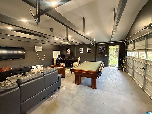 5th image of 3447 Kildare Dr