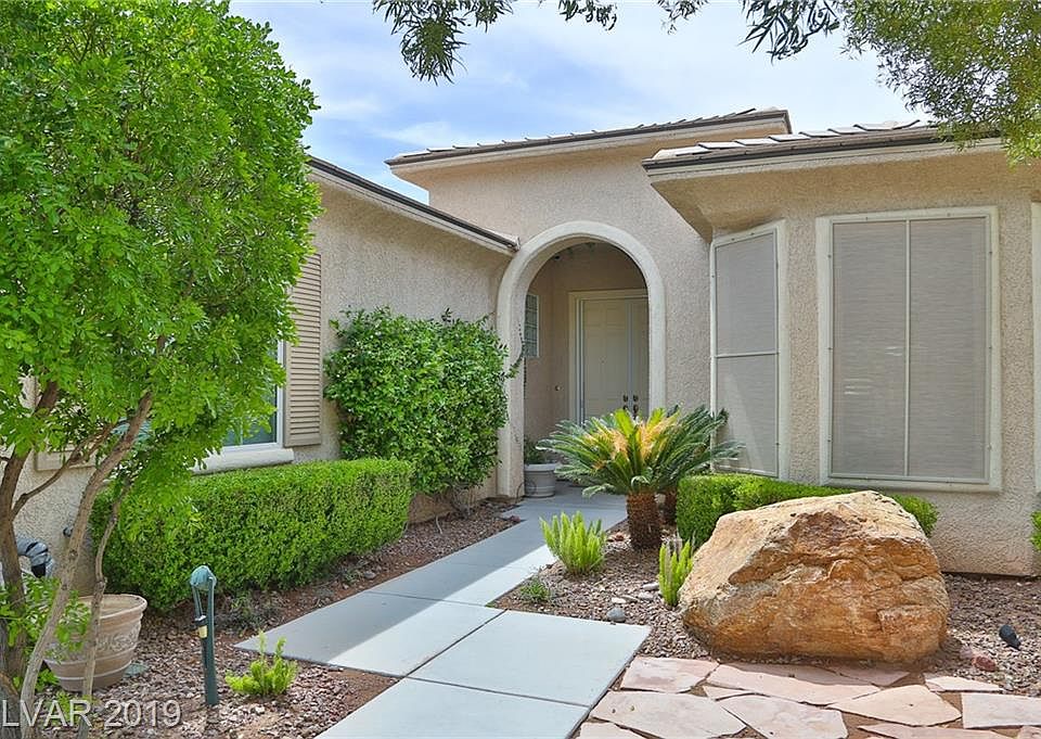1st image of 4661 Regalo Bello St
