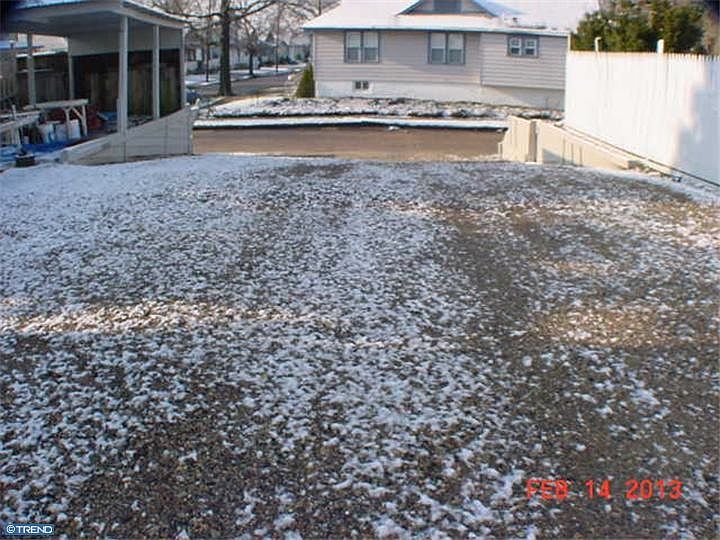 2nd image of 106 Virginia Ave #B