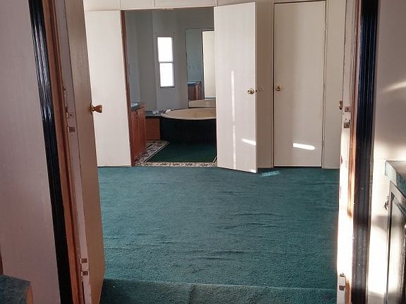 2nd image of 2101 SW 38th St Lot 201