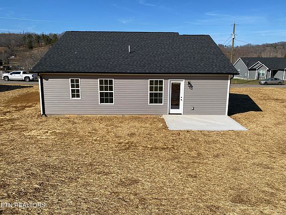 5th image of 109 Willow Grace Ln