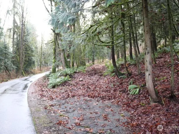 18700 SE 64TH Way, Issaquah, WA 98027