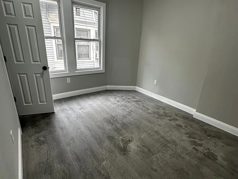 57 Treacy Ave #G2 — Photo 3