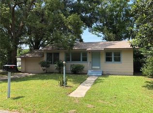 301 Woodmont Rd, Deland, FL 32724
