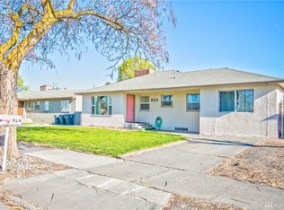 924 E Hill Ave, Moses Lake, WA 98837