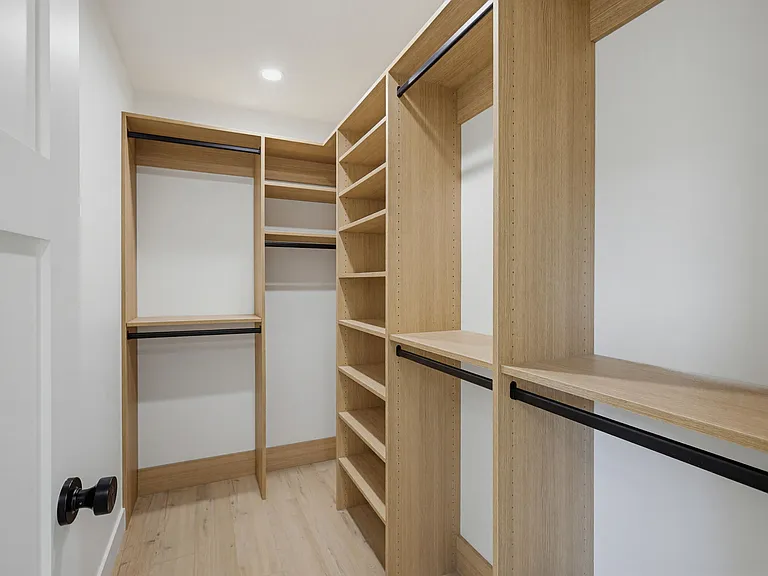2036 Pomona Ave #D — Photo 24