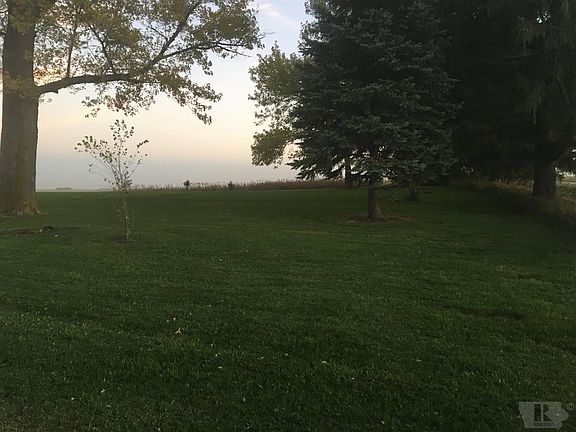 3rd image of 5546 17th Ave