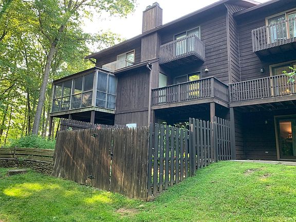 2nd image of 2393 E Winding Brook Cir