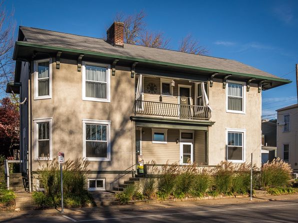 1609 Grinstead Dr