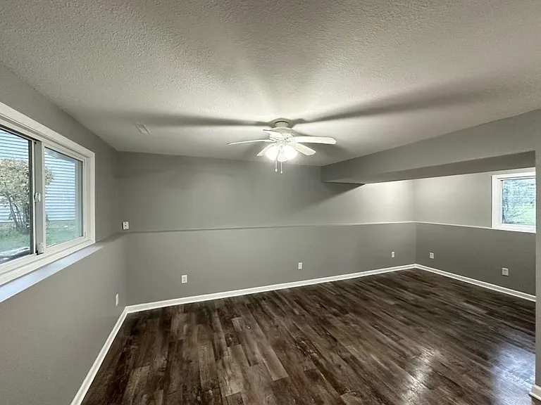 6020 Candlewood Ct — Photo 11