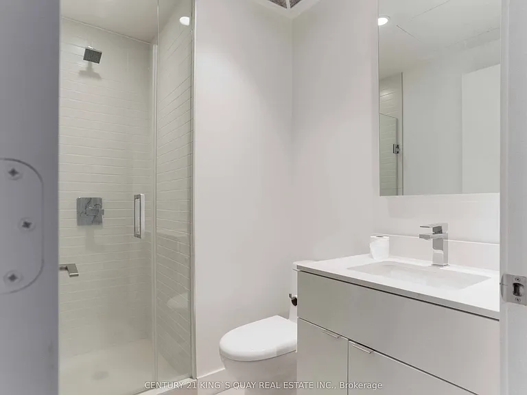 7 Grenville St #2608 — Photo 3