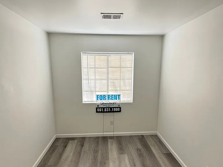 530 Sunset Meadow Ln — Photo 9