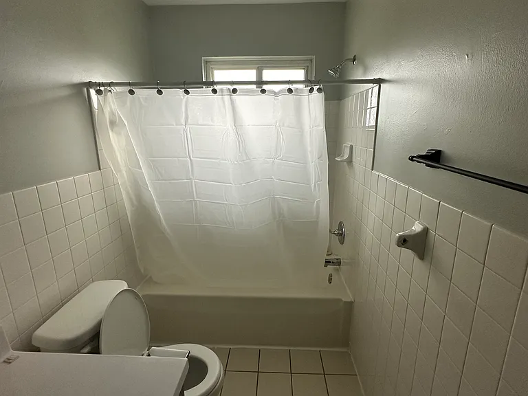 4878 Banbury Ct #4 — Photo 31