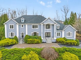 14 Heritage Rd, Florham Park, NJ 07932